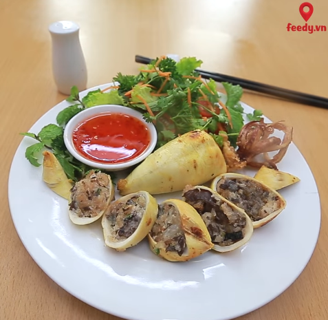 Tôm xào sa tế cay nồng, đượm vị, ngon không thể chối từ