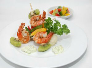 Tôm xiên ki-wi nướng