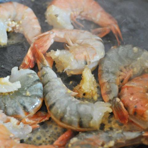 Cách làm tôm xóc muối