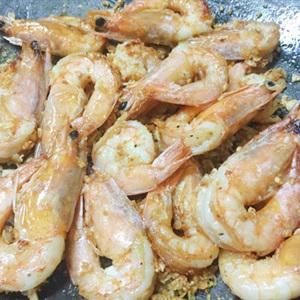 Cách làm tôm xóc tỏi