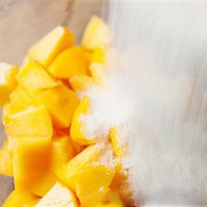 Cách làm trà đào tươi