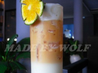 Trà lipton cam sữa