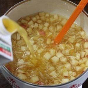 Cách làm trà táo cam