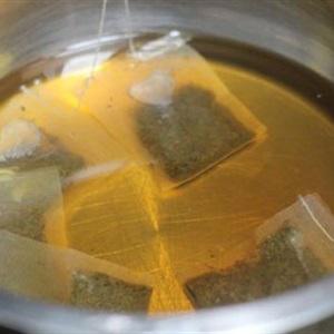 Cách làm trà trái đào