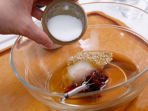 Trái cây lắc xí muội giòn ngon khó cưỡng