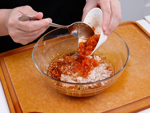 Trái cây lắc xí muội giòn ngon khó cưỡng