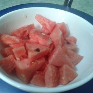 Cách làm trái cây trộn sữa chua