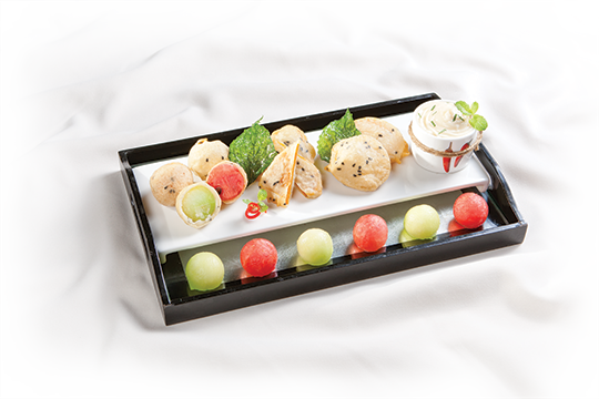 Trái cây và rau củ chiên giòn