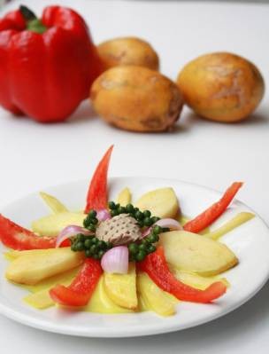 Trái cóc om cật heo