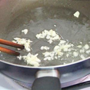 Cách làm trai sốt chua ngọt