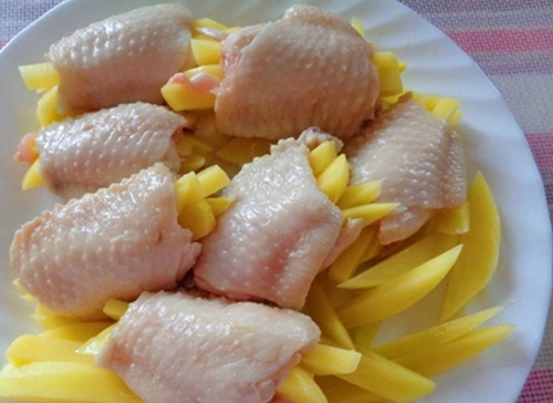 Trầm trồ cách làm bánh pizza bằng nồi cơm điện vẫn ngon xuất thần