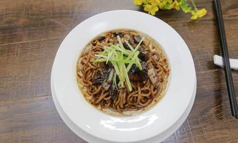 Trở lại tuổi thơ với kem túi nhiều vị siêu ngon