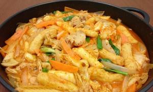 Trổ tài  làm bánh flan cà phê thơm nồng ai ăn cũng thích