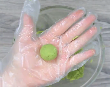 Trổ tài làm bánh quy bơ chuối giòn ngon thơm nức