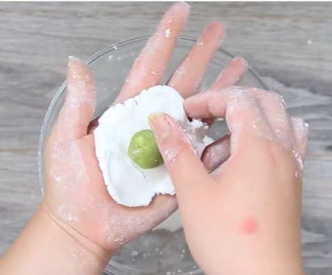 Trổ tài làm bánh quy bơ chuối giòn ngon thơm nức