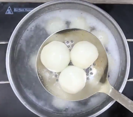 Trổ tài làm bánh quy bơ chuối giòn ngon thơm nức