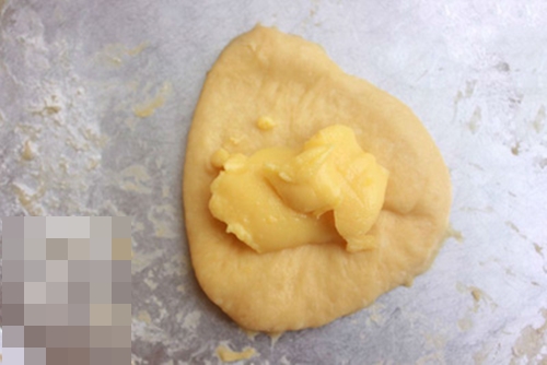 Trổ tài làm hàu nướng phô mai cực lạ, ăn trăm con cũng hết