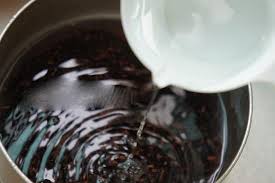 Trổ tài làm sữa chua nếp cẩm đơn giản ngon như nhà hàng