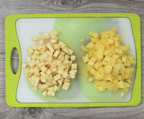 Trổ tài làm sườn xào khế chua ngọt lạ miệng cực hấp dẫn