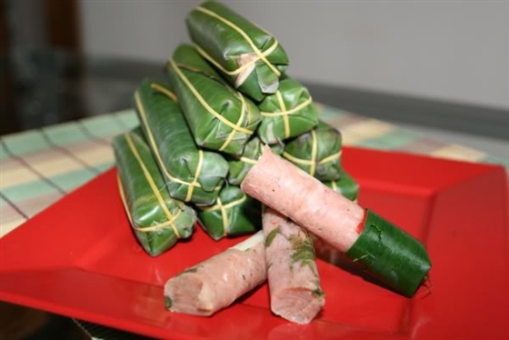 Trọn vị ngon với cách làm nem chua siêu chuẩn không lẫn vào đâu được