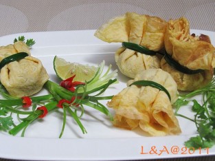 Trứng bao thịt nấm