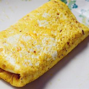 Cách làm trứng bọc cơm chiên