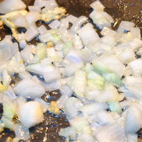 Cách làm trứng bọc cơm