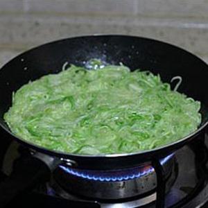 Cách làm trứng chiên bí ngòi