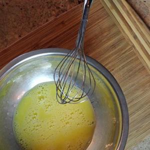 Cách làm trứng chiên bơ