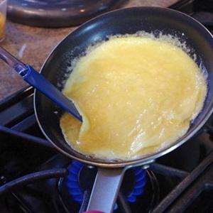 Cách làm trứng chiên bơ