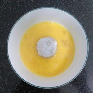 Cách làm trứng chiên cốm dẹp