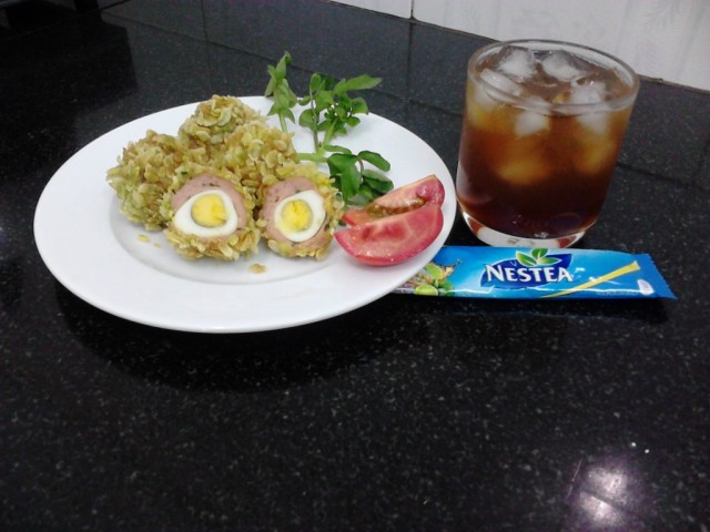 Trứng chiên cốm xanh