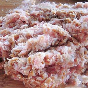 Cách làm trứng chiên cuộn kim chi