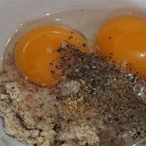 Cách làm trứng chiên đậu phộng