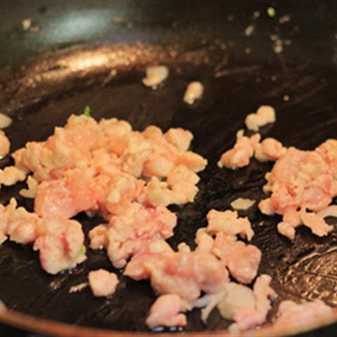 Cách làm trứng chiên lá lốt