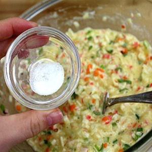 Cách làm trứng chiên mini