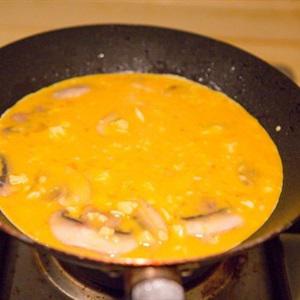 Cách làm trứng chiên nấm mỡ