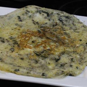 Cách làm trứng chiên ngải cứu