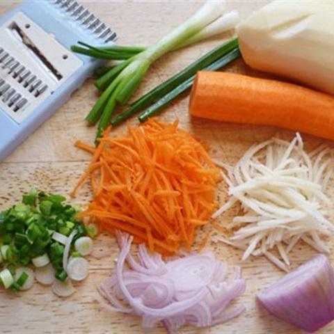 Cách làm trứng chiên rau củ