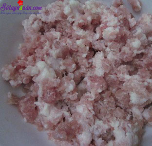 Trứng chiên thịt-món ăn bổ dưỡng cho các bé