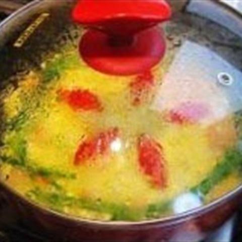 Cách làm trứng chiên tôm hành