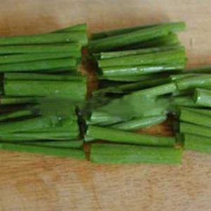 Cách làm trứng chiên tôm hành