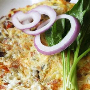 Cách làm trứng chiên xúc xích