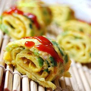 Cách làm trứng cuộn hành lá