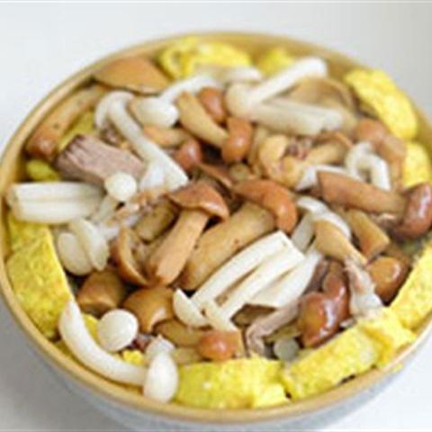 Cách làm trứng cuộn hấp nấm