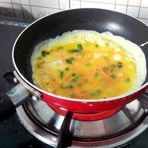 Cách làm trứng cuộn hình trái tim