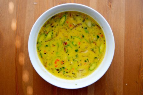 Trứng cuộn kiểu Hàn đơn giản, bắt mắt