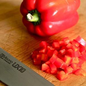 Cách làm trứng cuộn ớt chuông