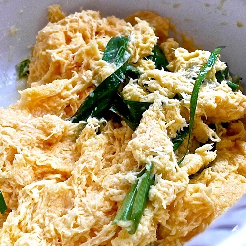 Trứng cuộn thập cẩm thơm ngon hấp dẫn