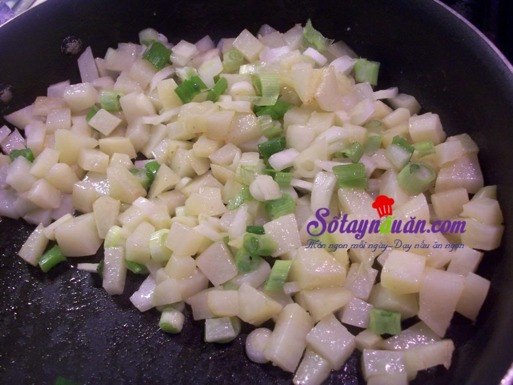 Trứng cuộn thịt cua vừa lạ vừa ngon